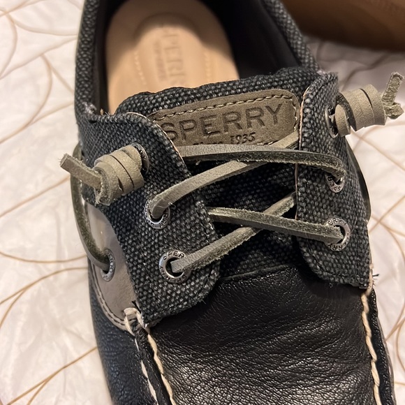 SPERRY BOAT SHOES (8) - Picture 5 of 12